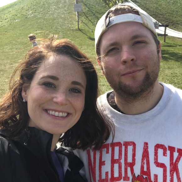 Meet your Posher, Cassandra - Picture 2 of 4